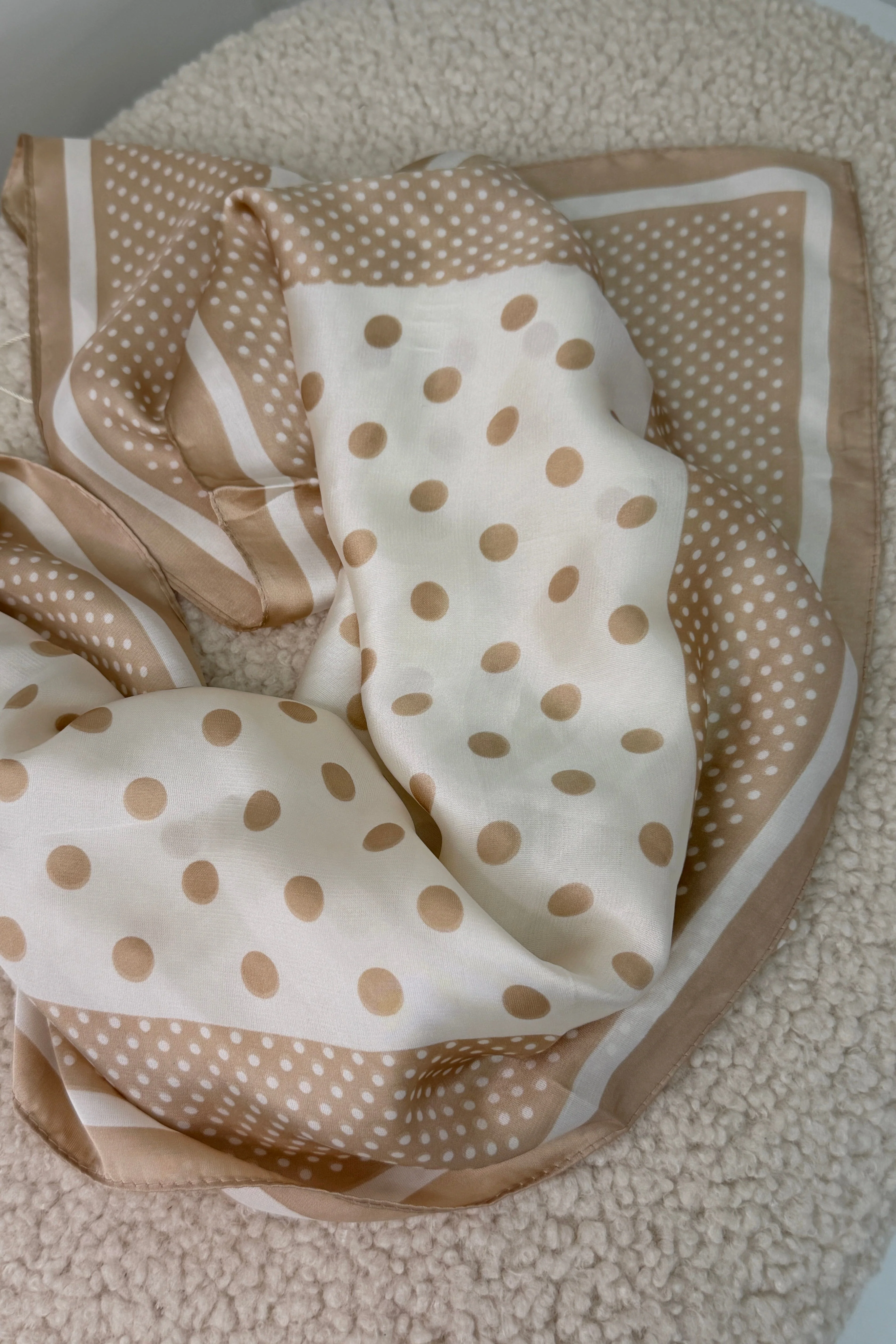A-bee - Leonora Scarf - Taupe - Image 2
