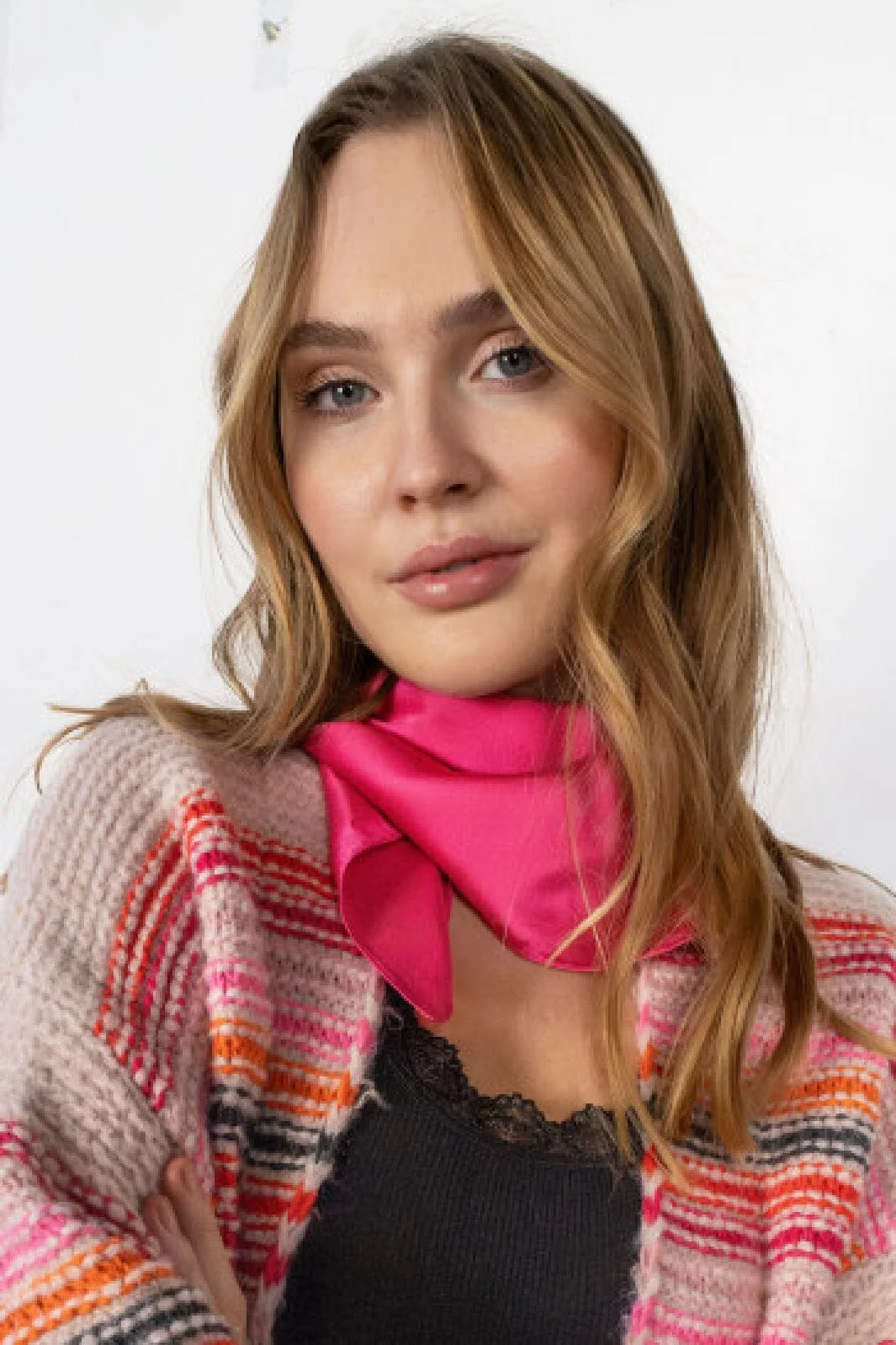 Black Colour - Bckit Mini Scarf - Pink