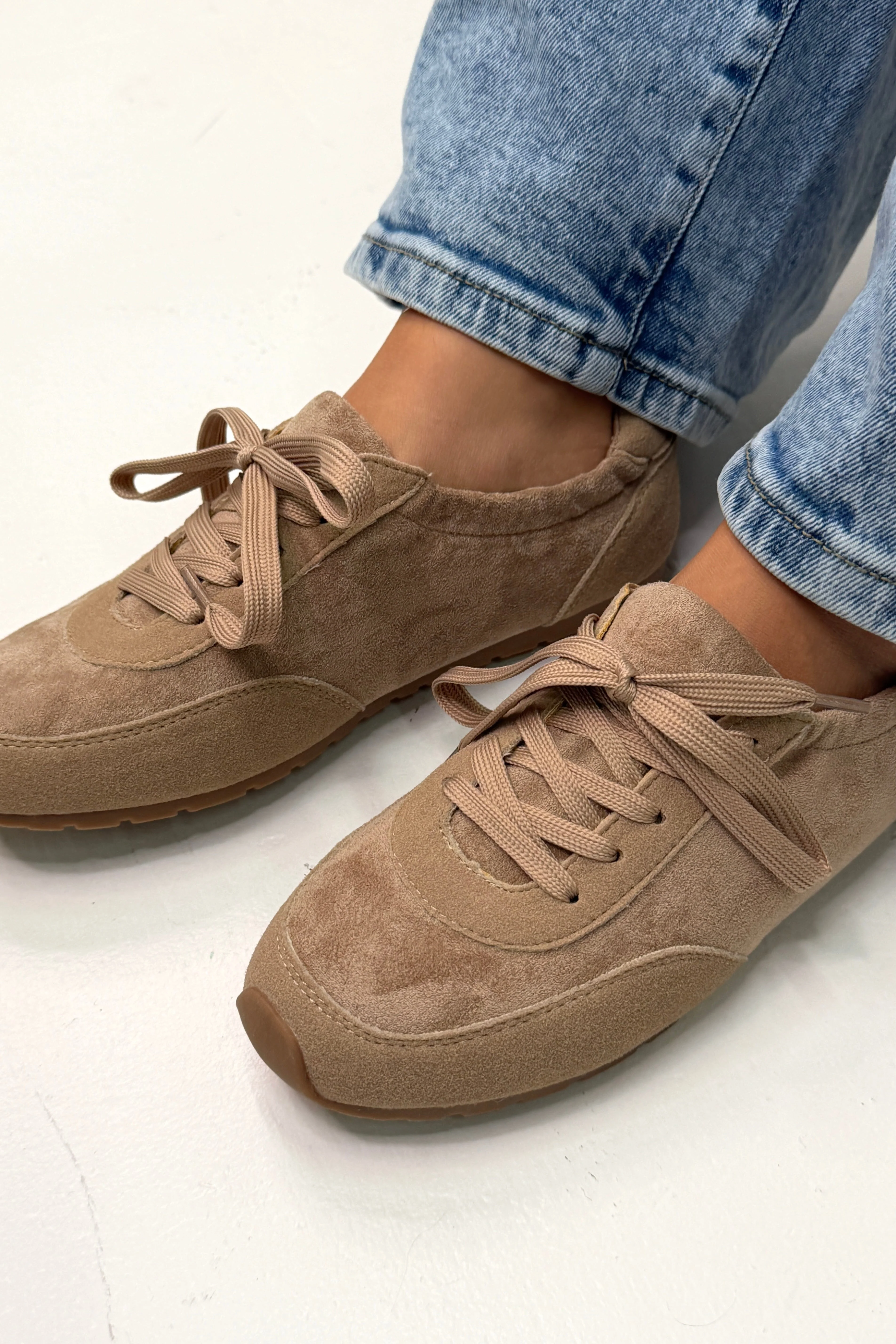 Bloom - Bellis Sneakers - Taupe - Image 2
