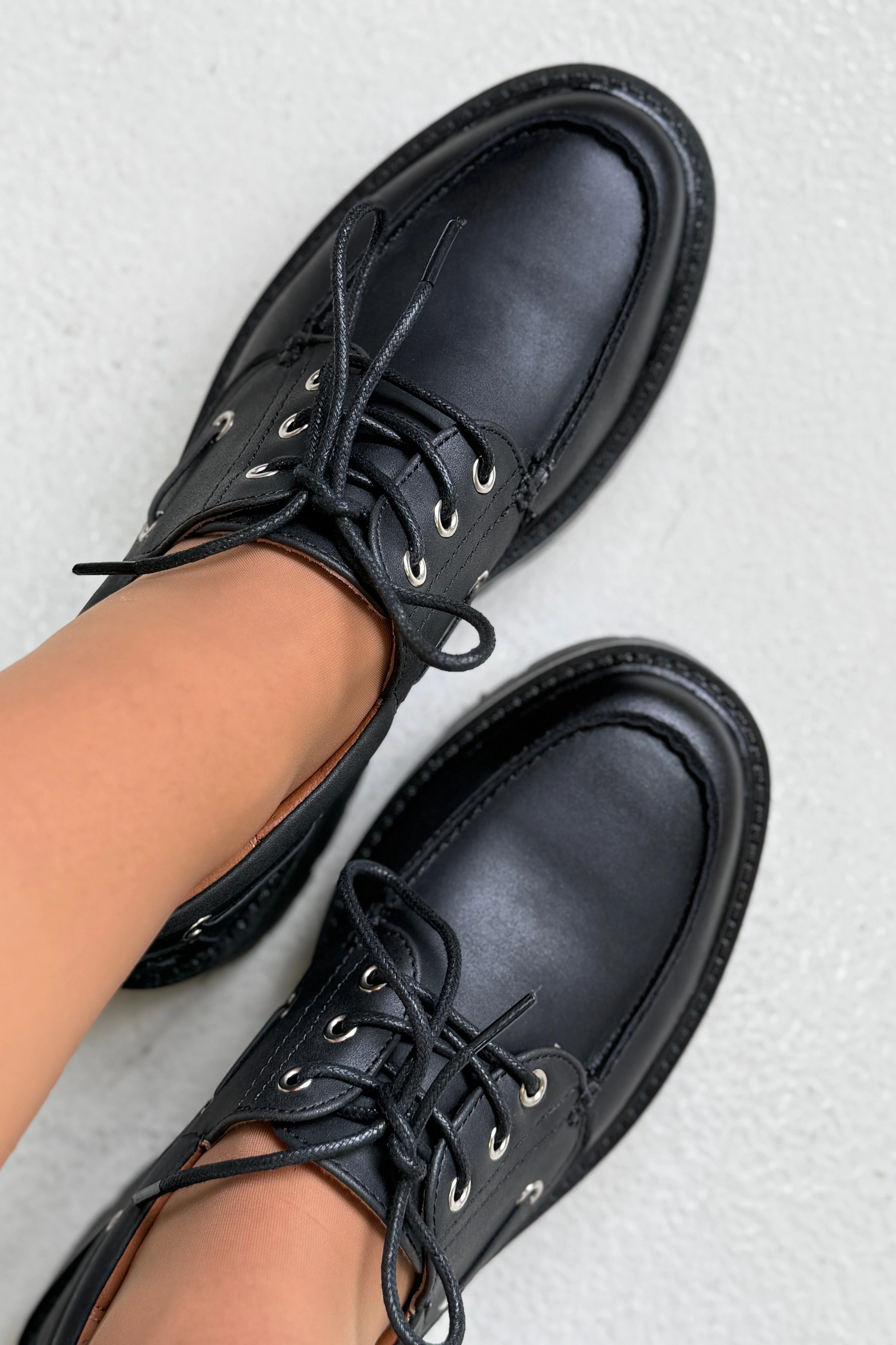Bloom - Dahliana Loafers - Black
