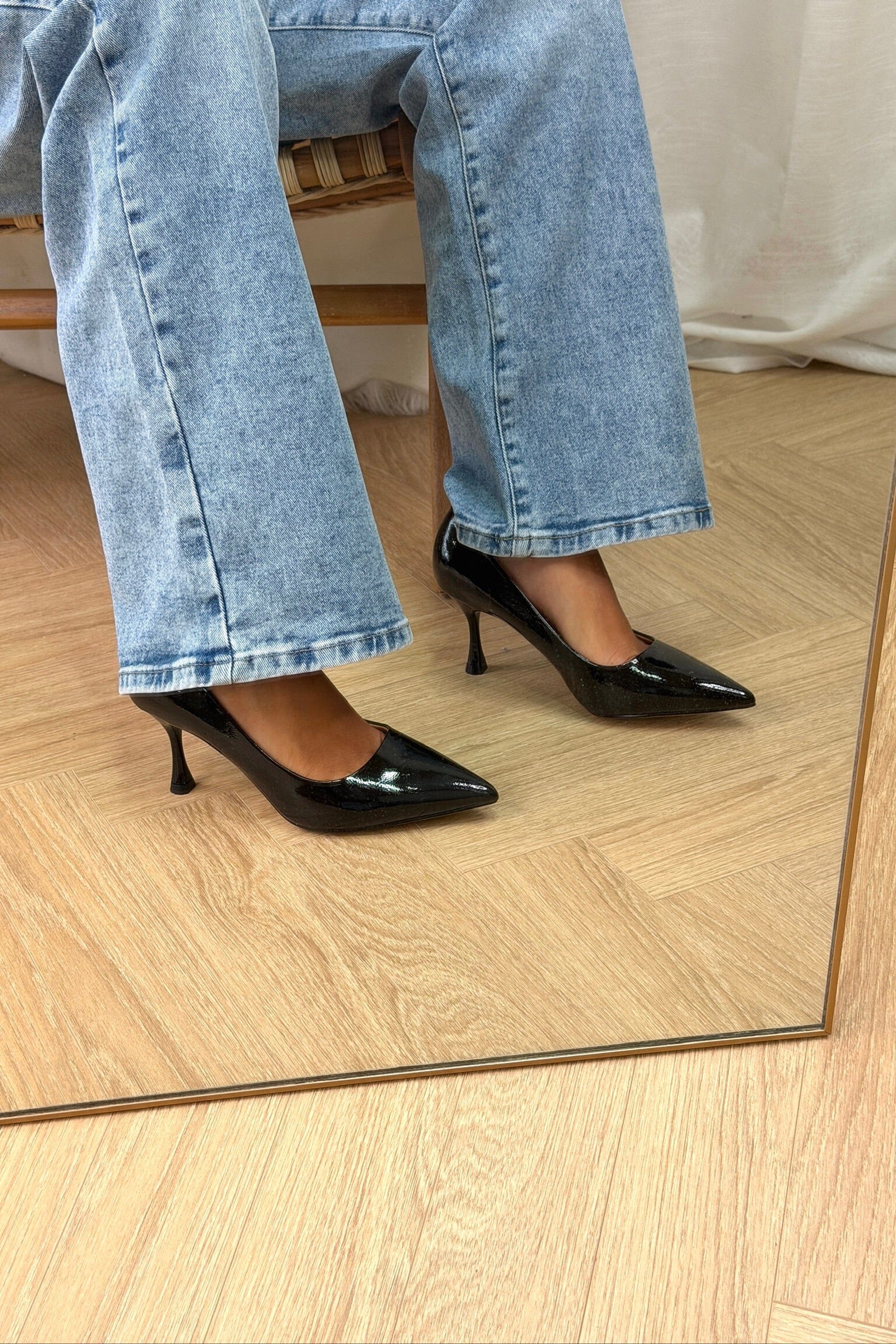 Bloom - Jonquil Stiletto - Black