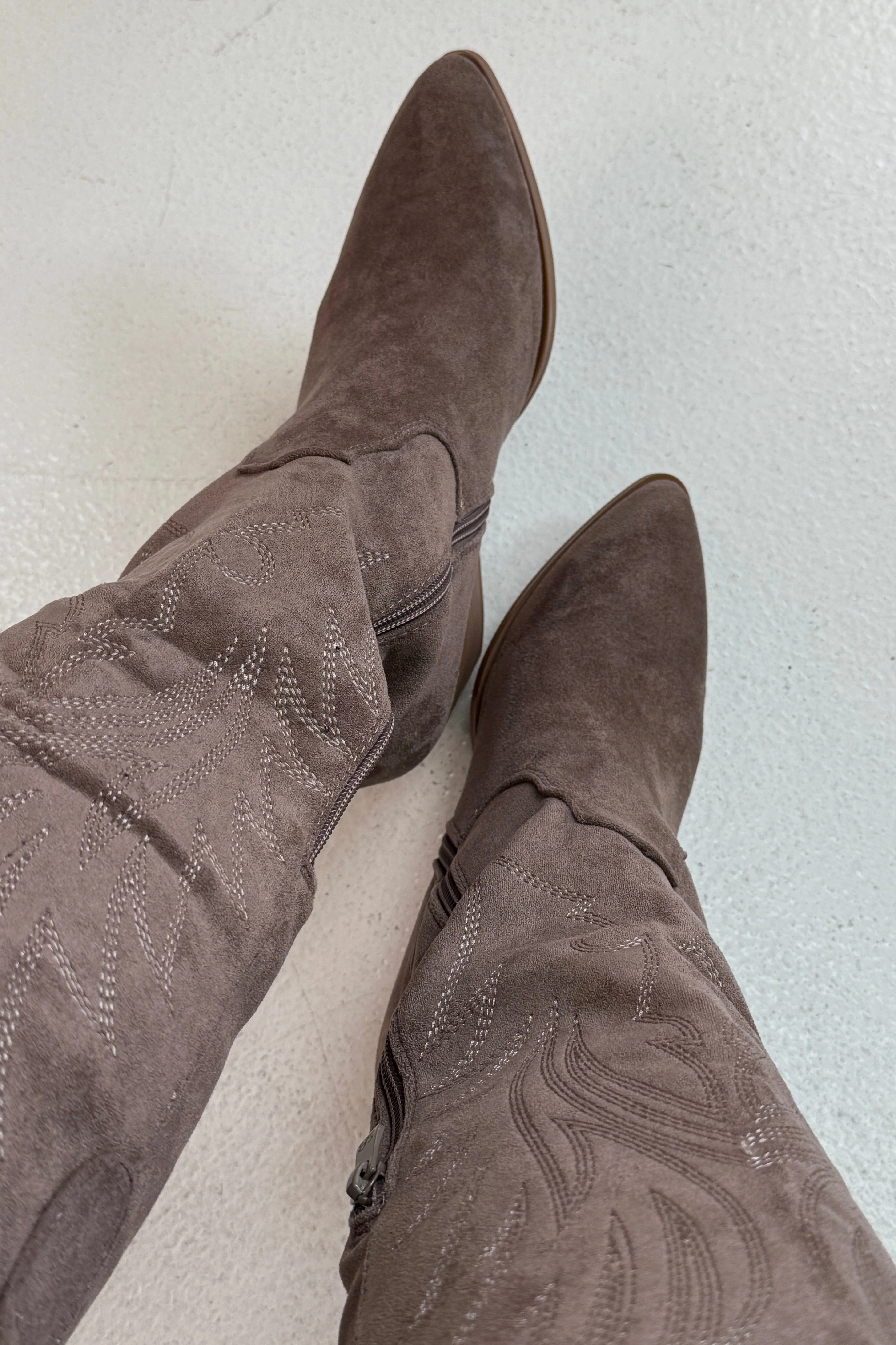 Bloom - Liana Boots - Taupe - Image 2