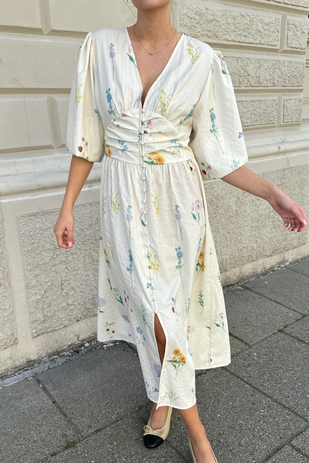 BYIC - Adelic Long Dress - owfp Off White Flower Print - Image 5
