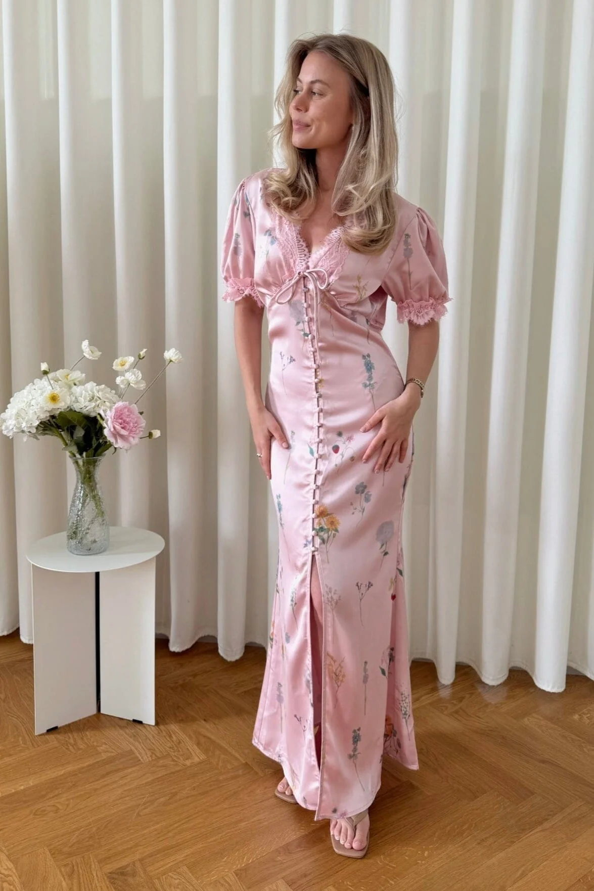 BYIC x Molly&My - Agneteic Long Dress A23810 - Pink Flower Print - Image 2