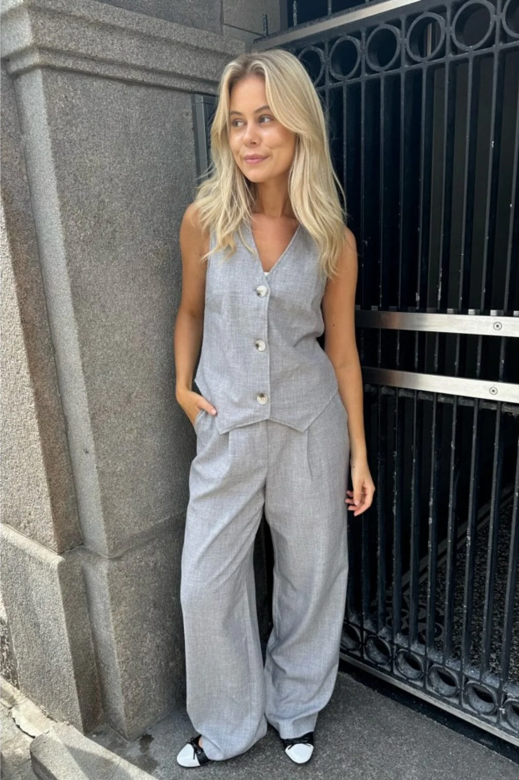 BYIC - Celina Vest - Grey - Image 3