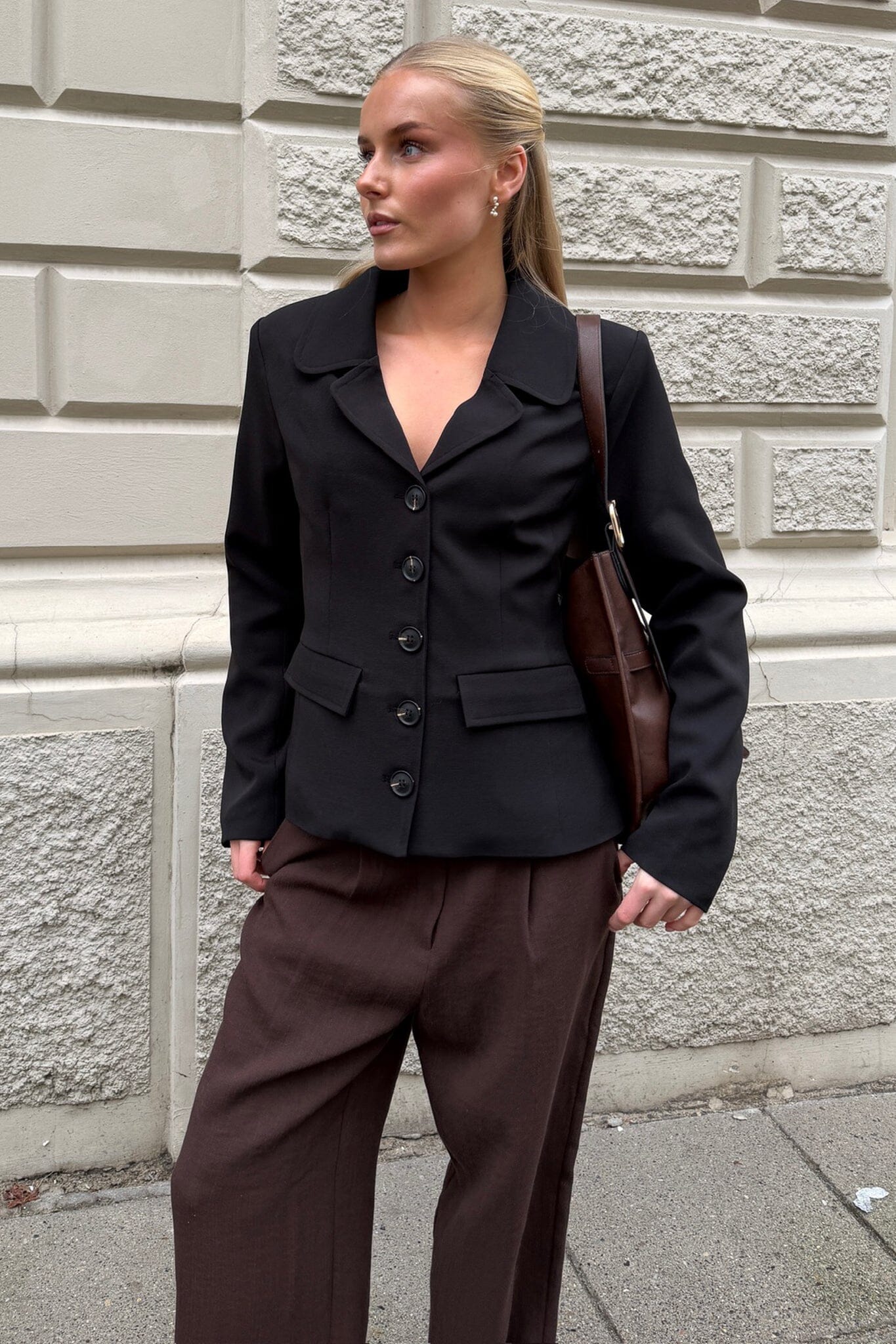 BYIC - Claraic Blazer A23904 - Black - Image 3