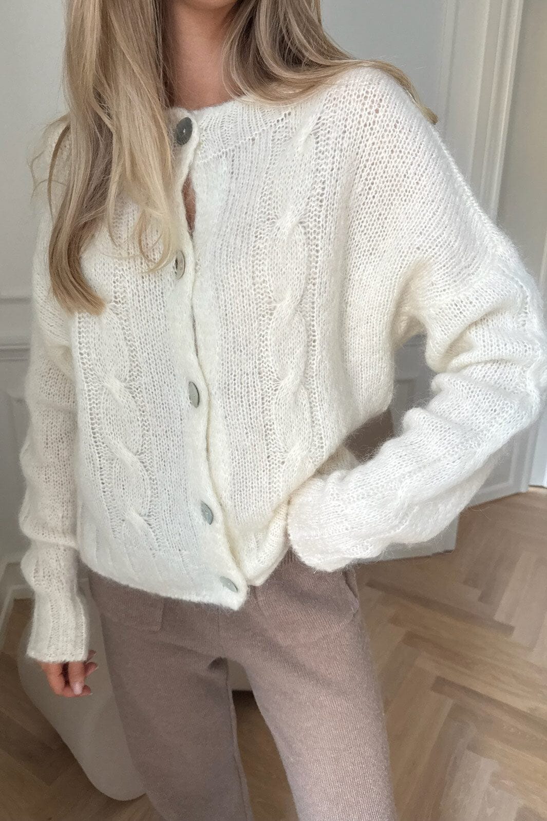 BYIC - Ditteic Cardigan 3420 - White - Image 6