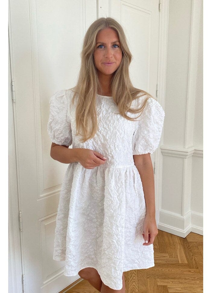 BYIC - Edithic Dress - wdream White Dream - Image 13