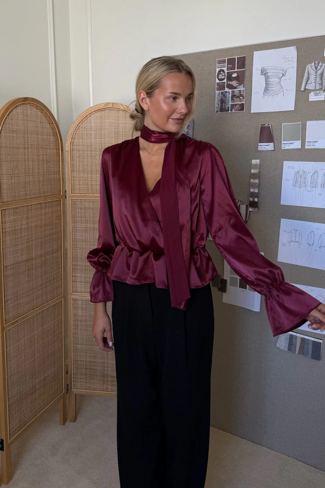 BYIC - Freyaic Shirt A2591 - Bordeaux Satin - Image 5