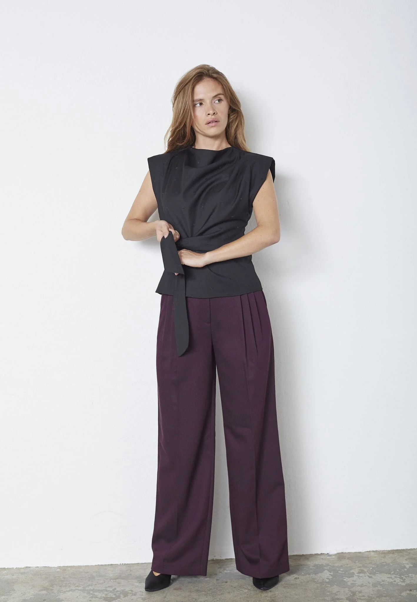 Co´Couture - Sagacc Pleat Top 35760 - 96 - Black - Image 5