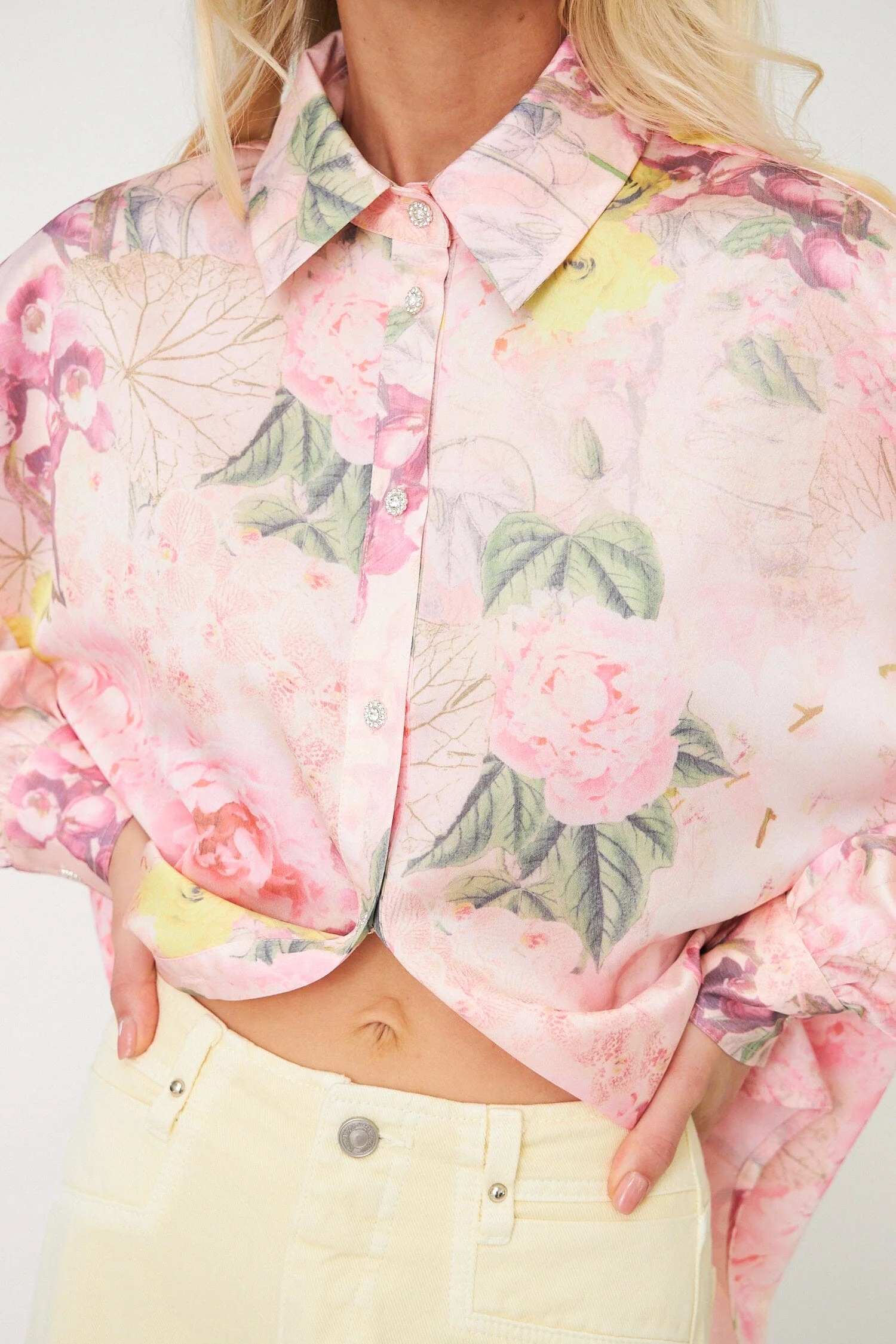 Cras - Gina Shirt C25129 - Floral Garden - Image 3