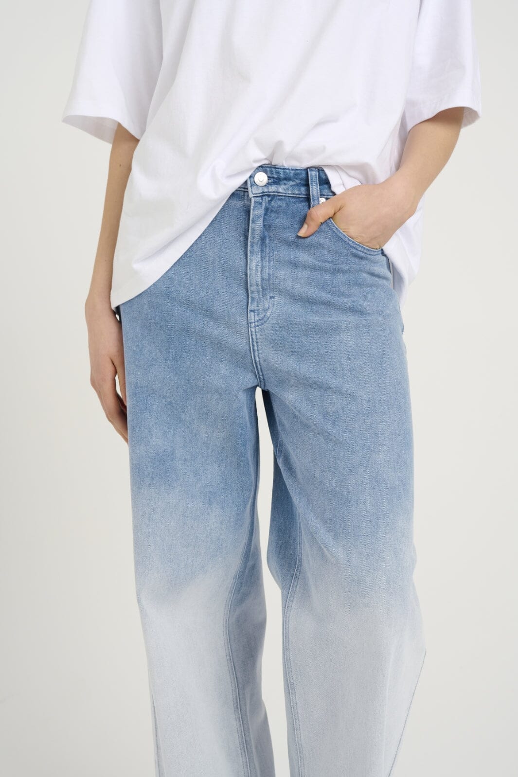 Gestuz - Bebbiegz Wide Jeans 10909779 - 106846 - Faded Blue - Image 3