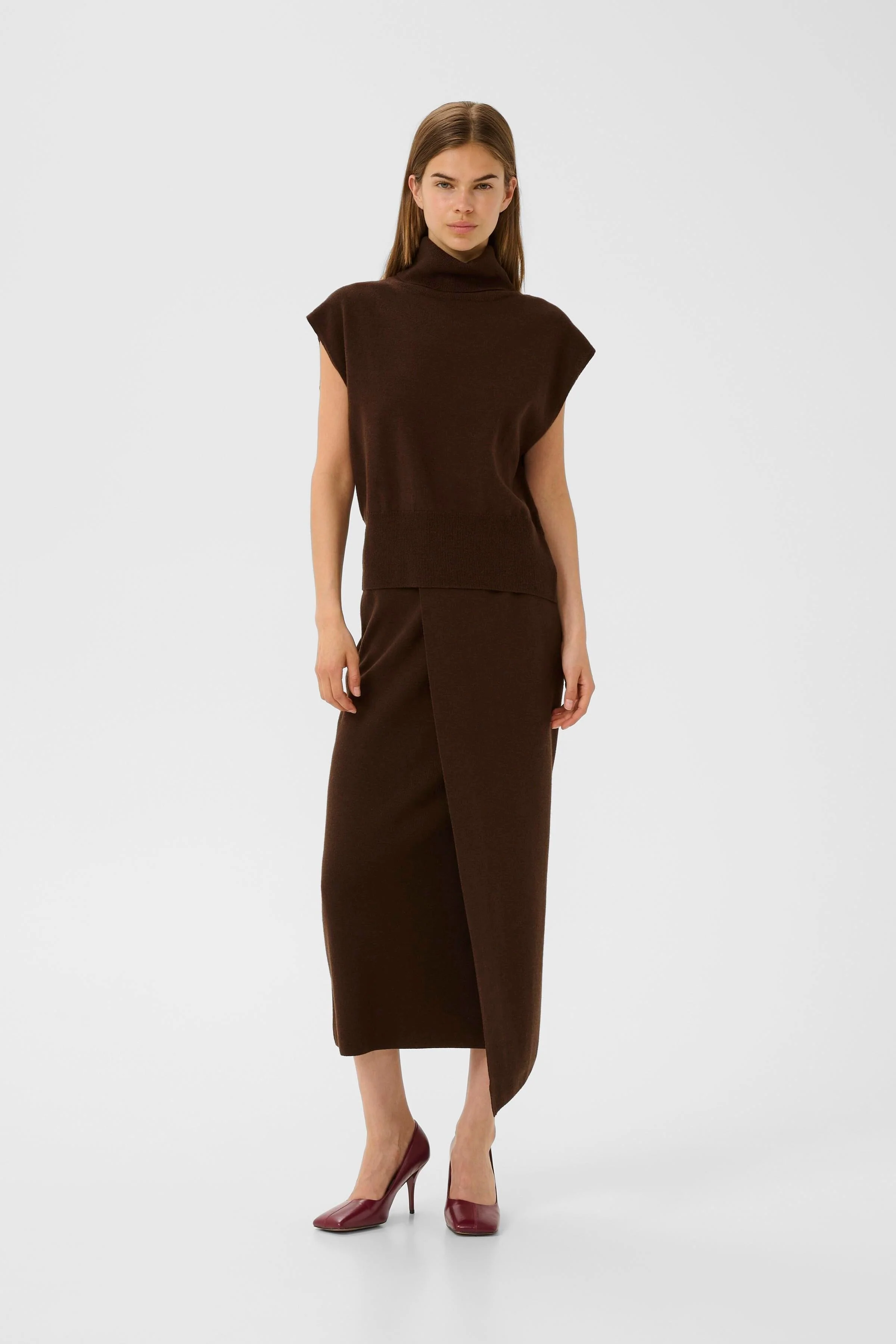 Gestuz - Gzmanzi Waistcoat 10910532 - 108275 - Deep Burnt Brown - Image 3