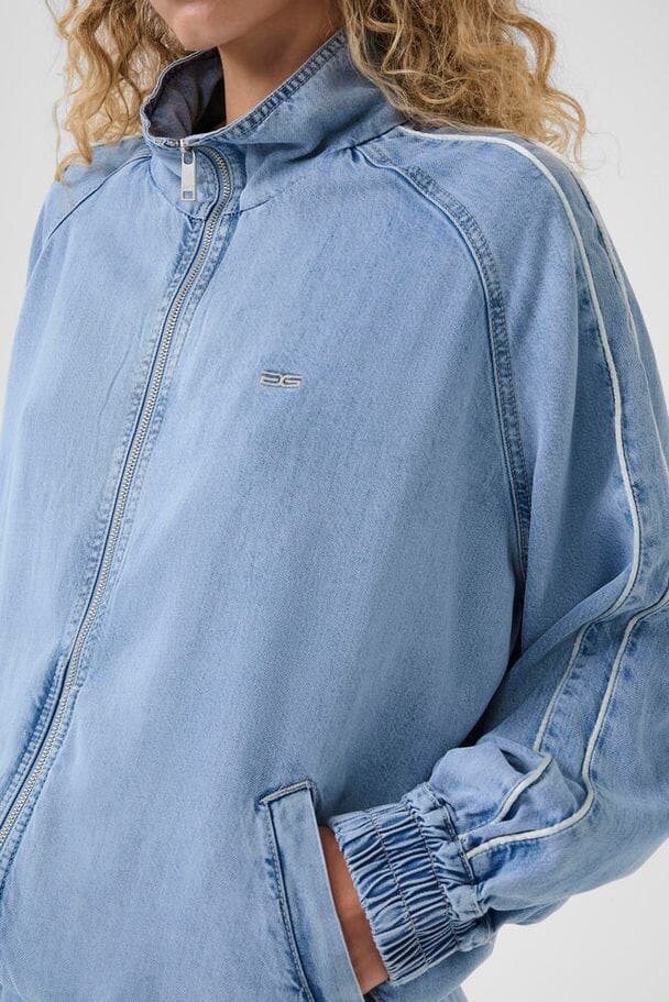 Gestuz - Gzsea Jacket 10911024 - 109183 - Mid Denim Blue - Image 2