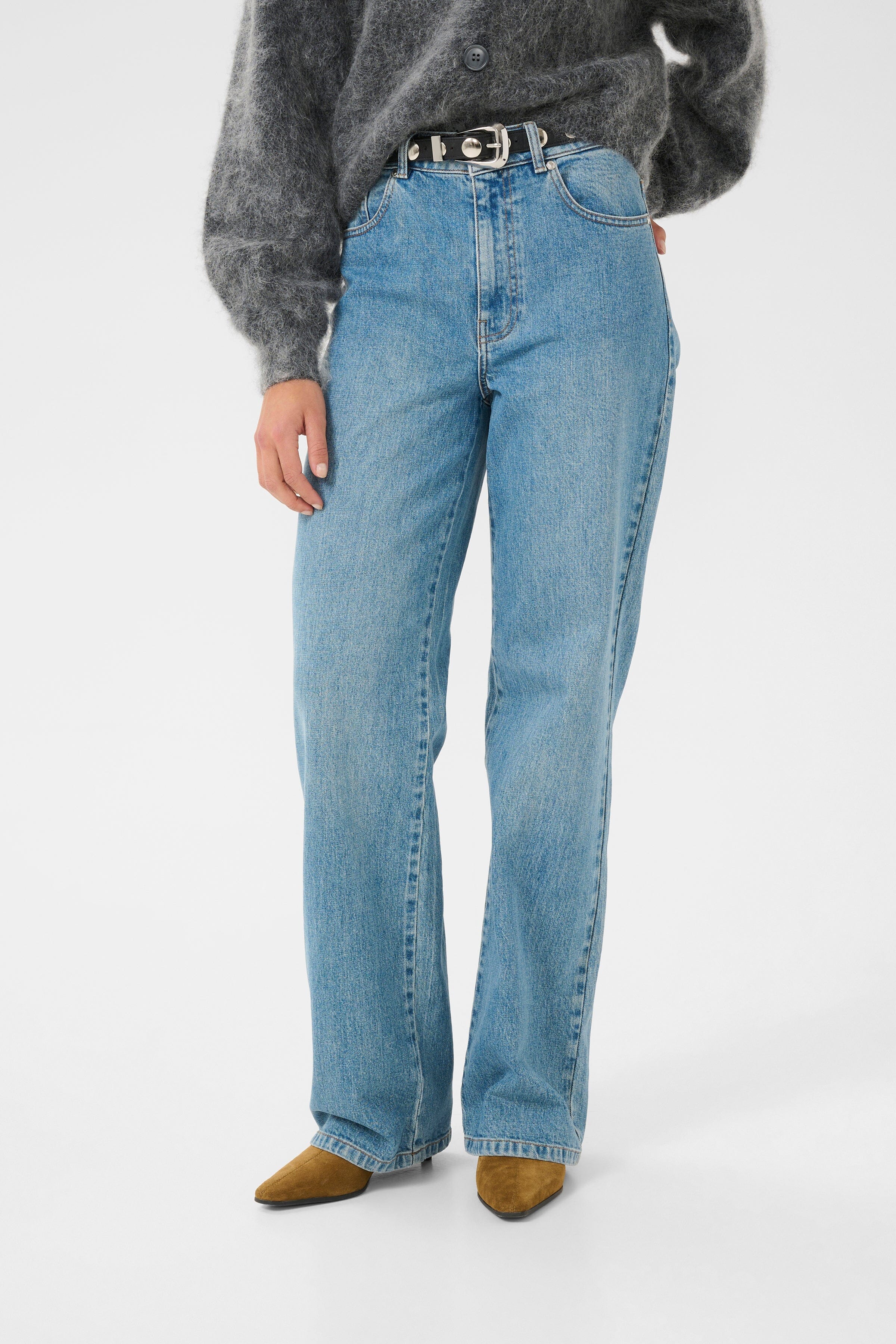 Gestuz - Zolinagz Wide Jeans 10909859 - 101120 - Washed Mid Blue - Image 2