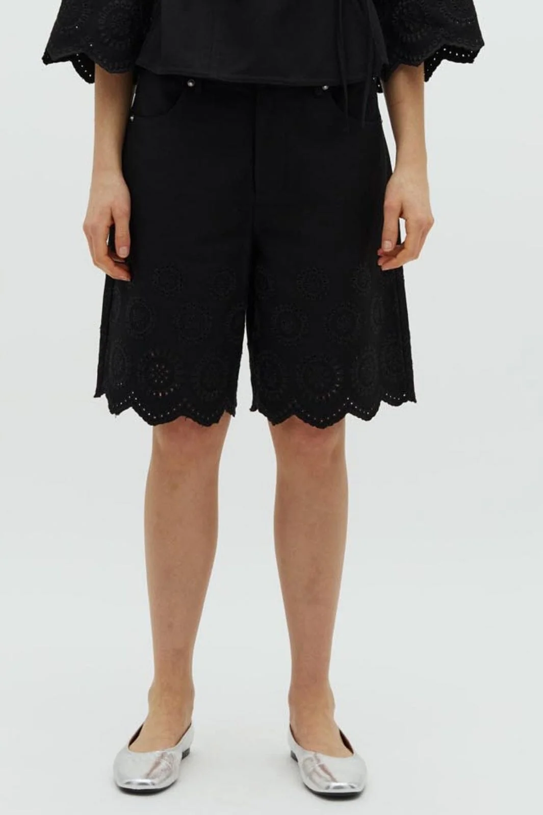 Global Funk - Talina Scallop-G 74330699 - 880 - Black - Image 2