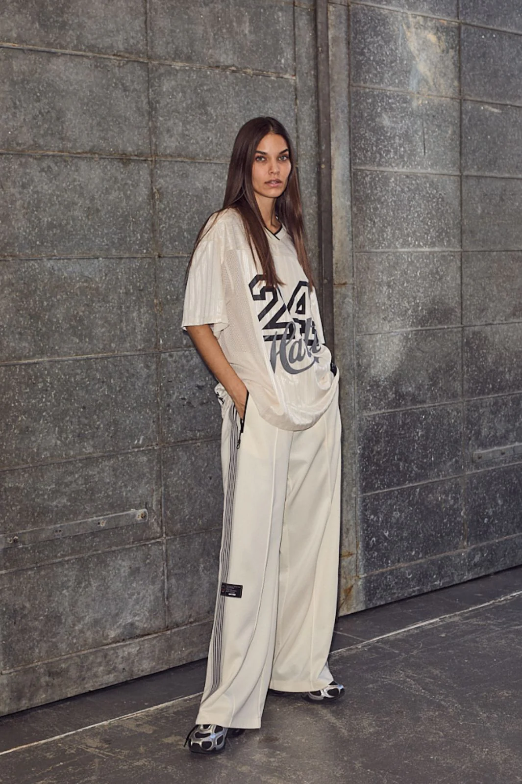 Haute L'Amitié - Baggy Track Tall Pants HL10071 - Off-White - Image 3