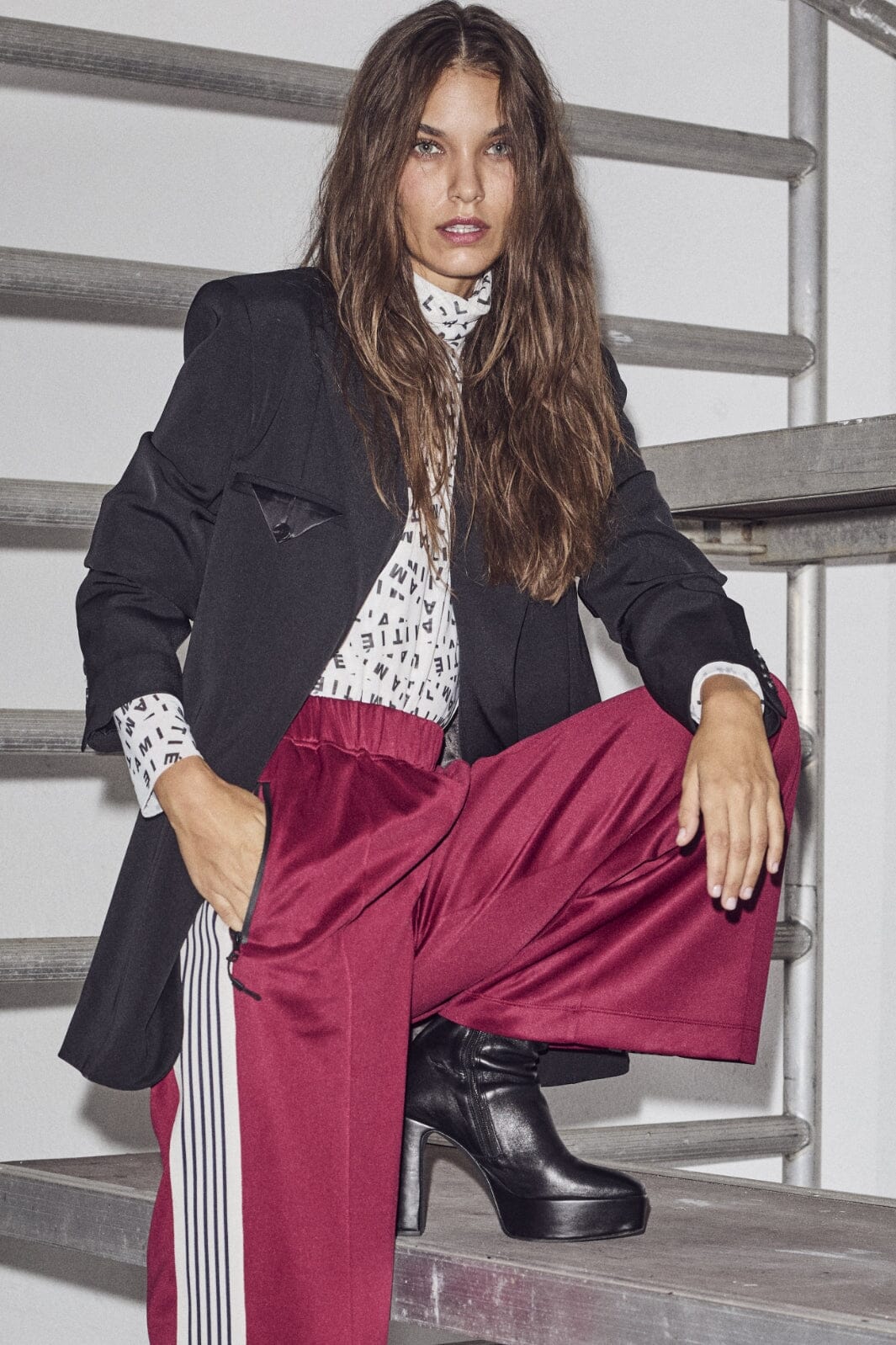 Haute L'Amitié - Premiere Single Blazer HL10002 - Black - Image 11