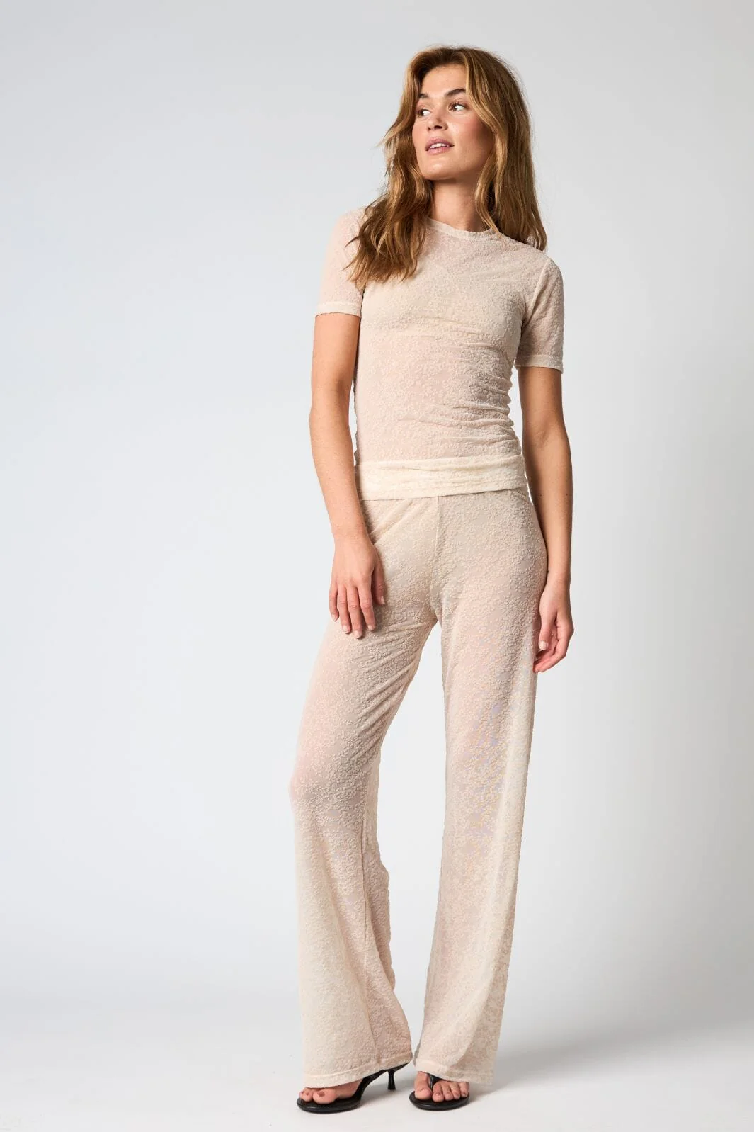 Hype The Detail - Lace Tee, Slim 852-2 - 3 - Powder - Image 2