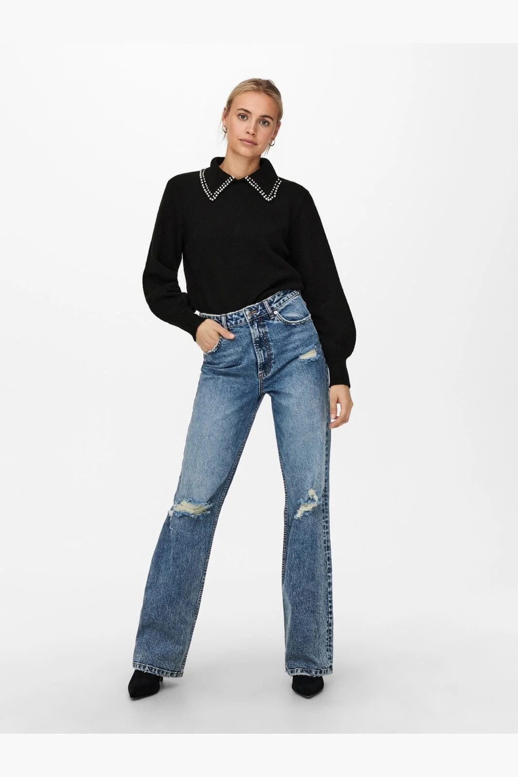JDY - JDYaubray Life L/S Pearl Pullover Knt - 3818554 Black W White Pearl Collar - Image 4