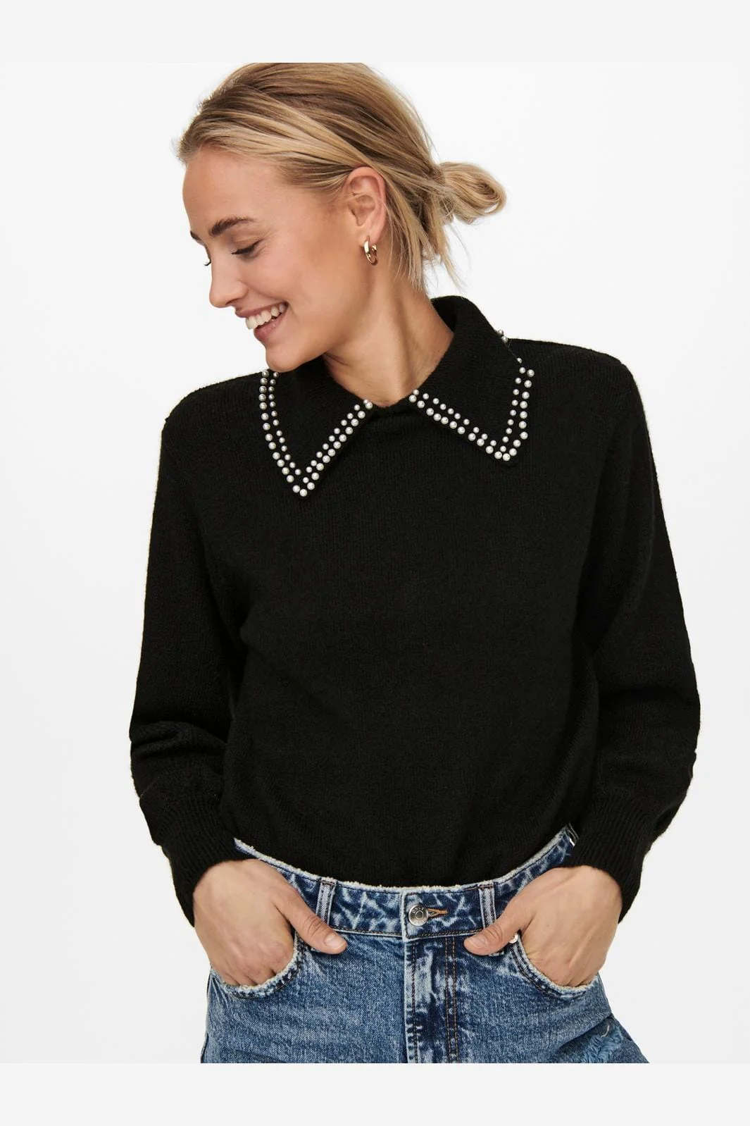 JDY - JDYaubray Life L/S Pearl Pullover Knt - 3818554 Black W White Pearl Collar - Image 7