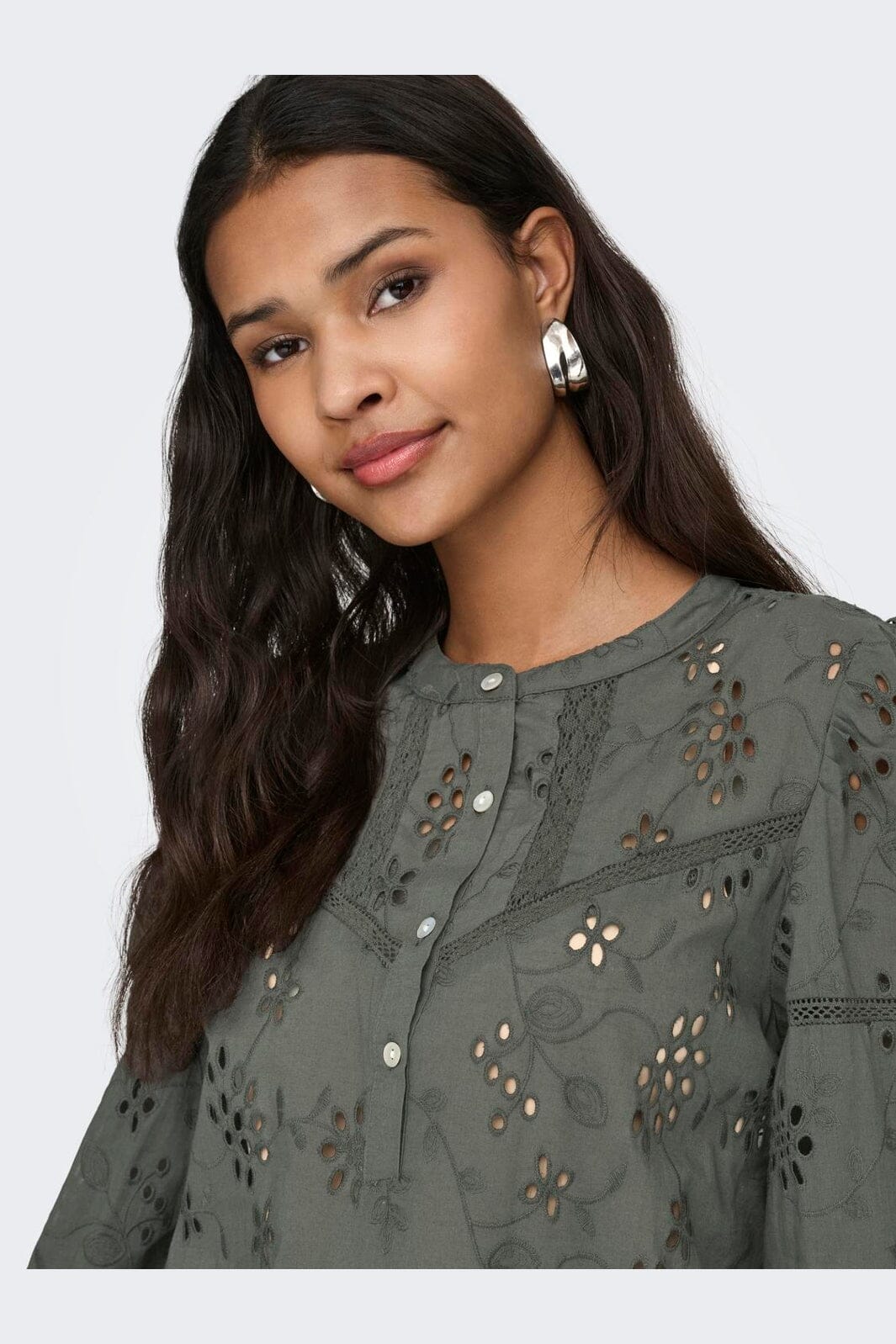 JDY - Jdymille L/S Anglaise Top - 5035195 Kambaba - Image 6