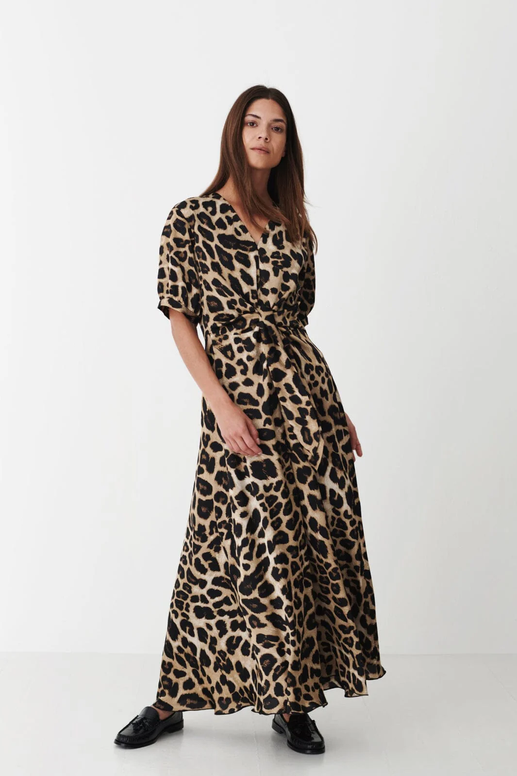 Karmamia - Faye Dress 2216 - Hammered Leopard - Image 2