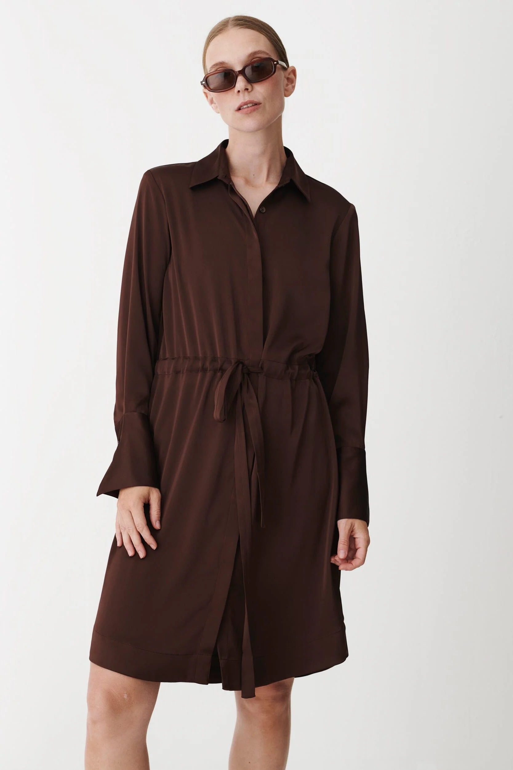 Karmamia - Nakita Dress 2231 - Semi Rich Brown - Image 2
