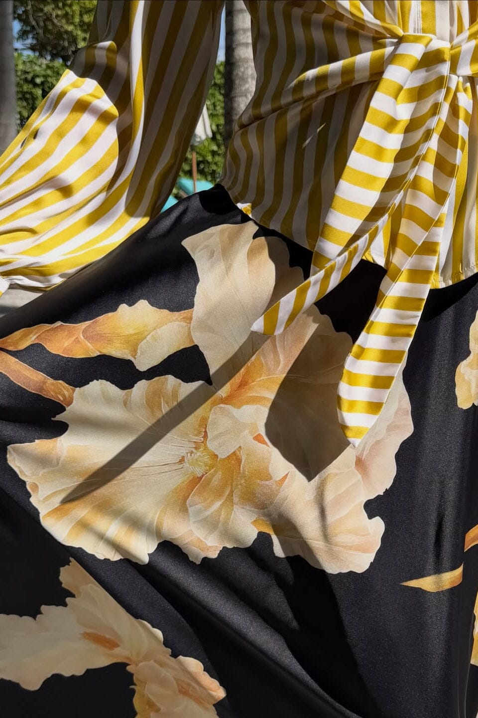 Karmamia - Savannah Skirt 2347 - Gold Maxi Flower - Image 4