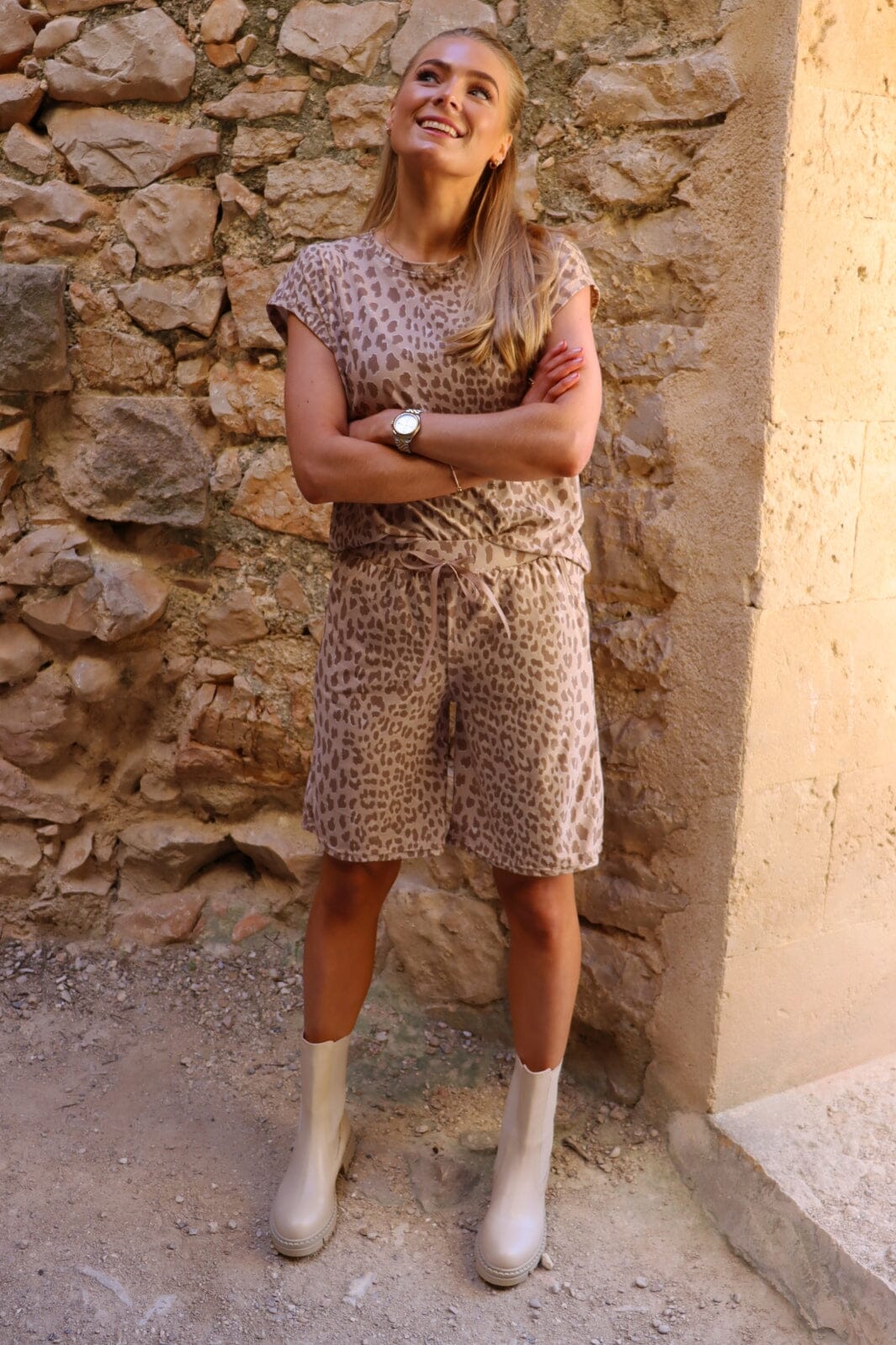 Liberte - Alma-Long-Shorts 9674 - Desert Lux Leo - Image 2
