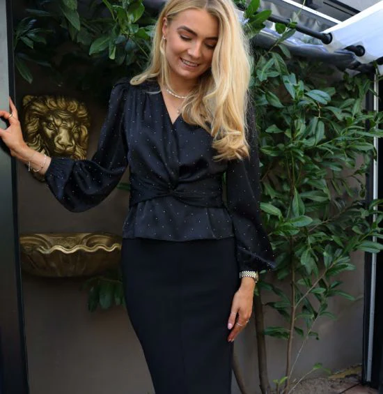 Liberte - Tiki Ls Twist Blouse 22120 - Black Diamond - Image 3