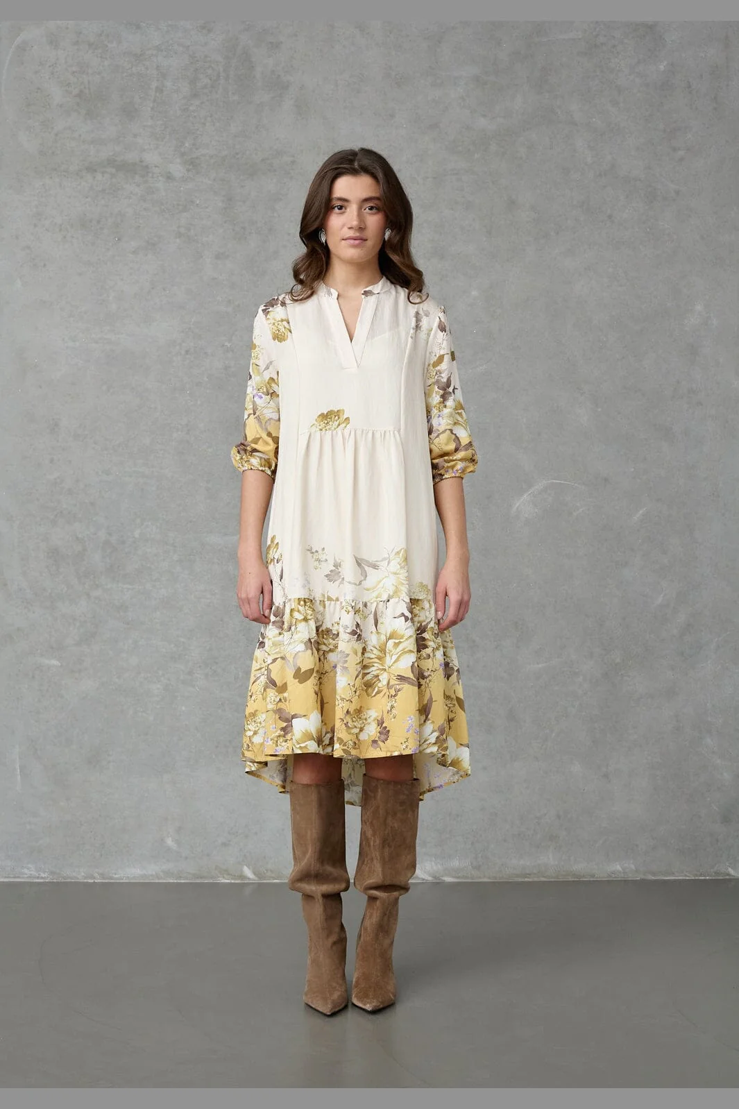 Love & Divine - Love958-10 19855 - 813 - Yellow/Brown Flower