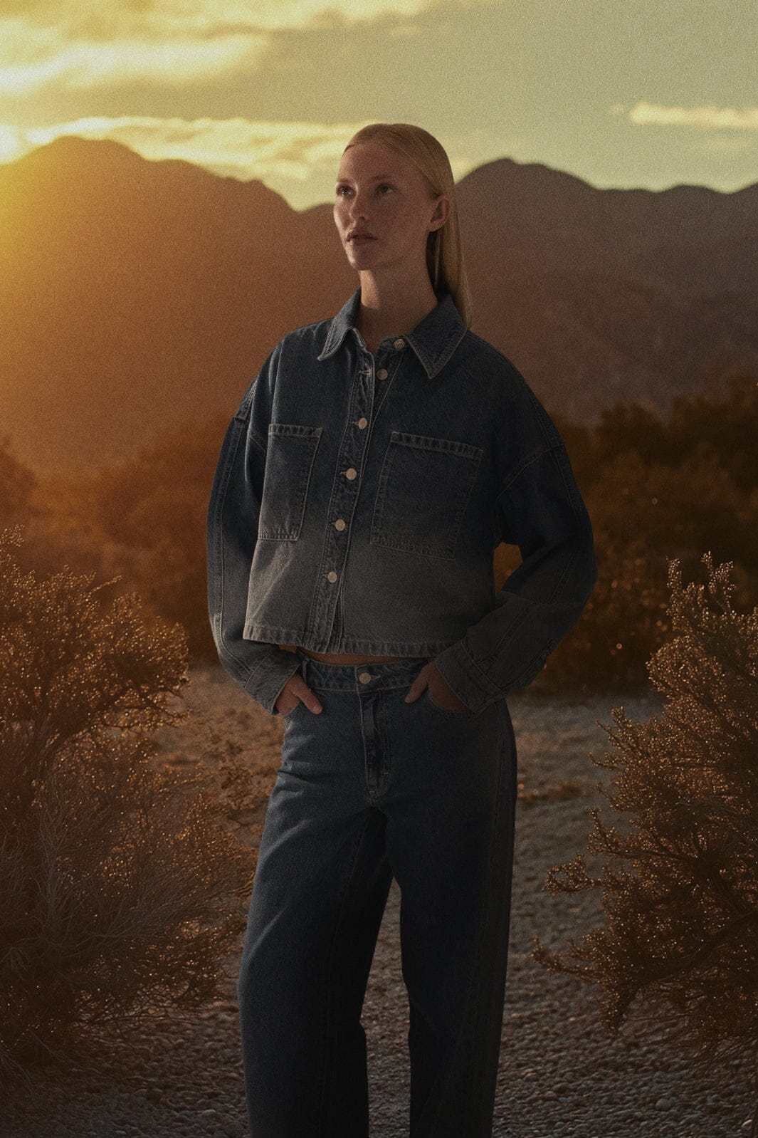 MbyM - Winnia-M 61940280 - S43 - Fading Denim Wash - Image 2