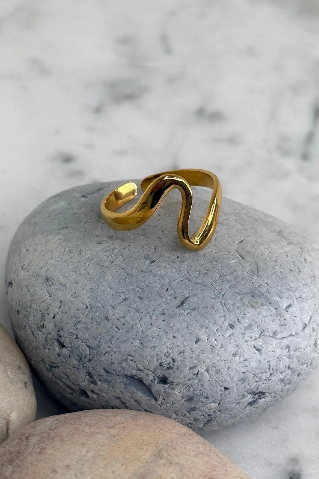 Mellow Moon - Lilja Ring - Forgyldt - Image 3