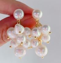 Mellow Moon - Pearl Drops Earring - Forgyldt - Image 3