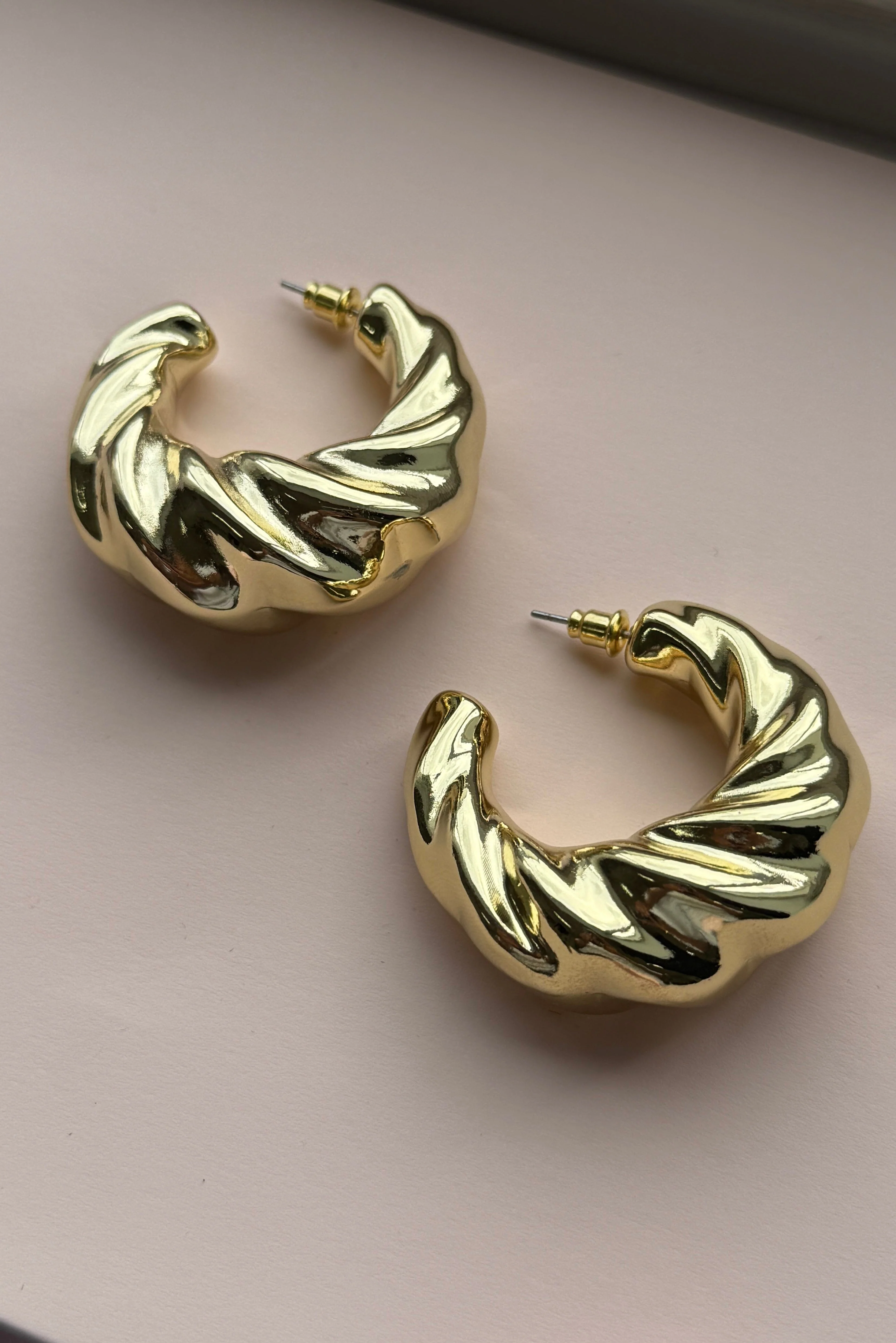 Mellow Moon - Rose Earring - Forgyldt - Image 3