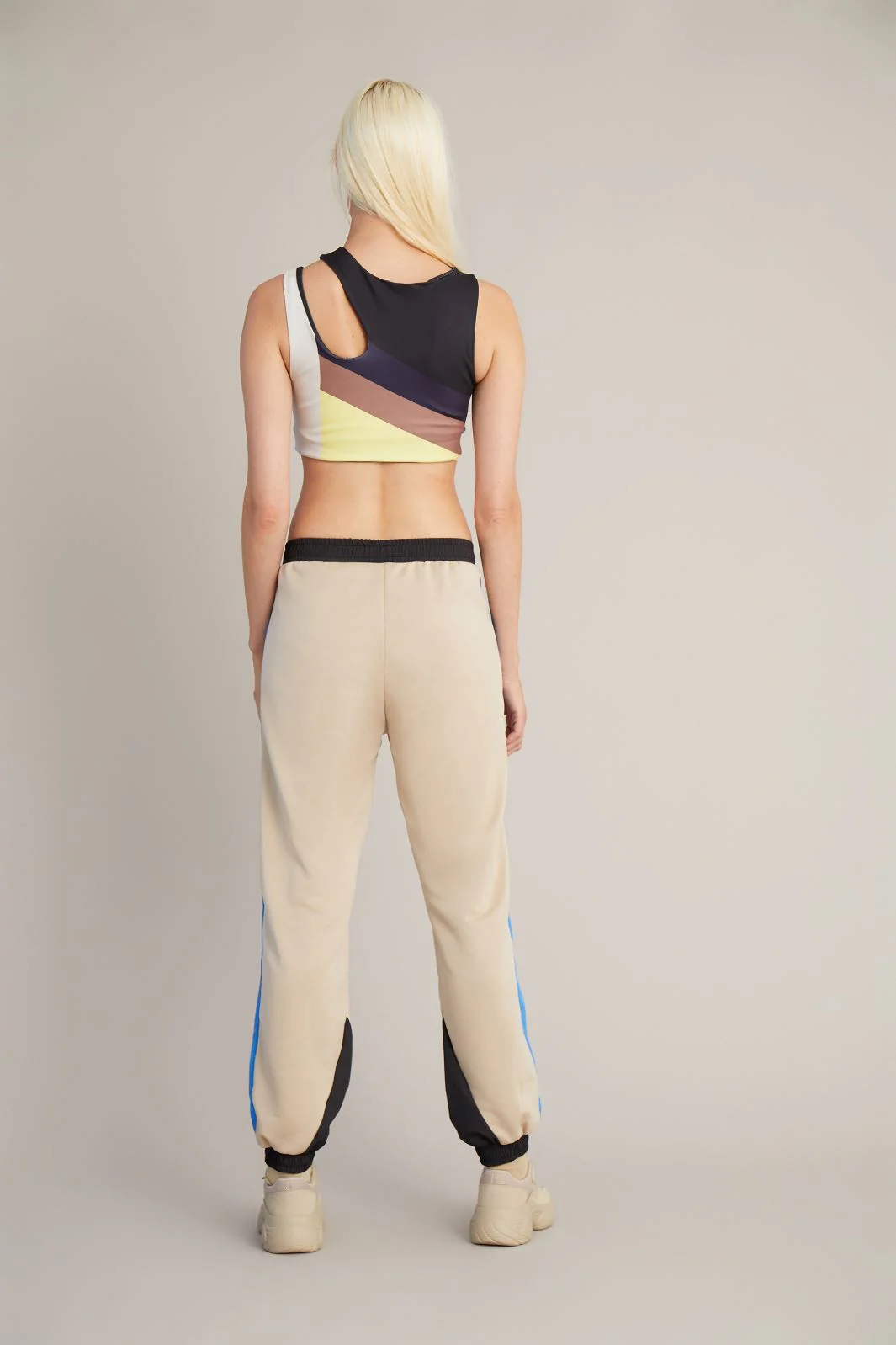 Munthe - Dacre - Black - Image 2