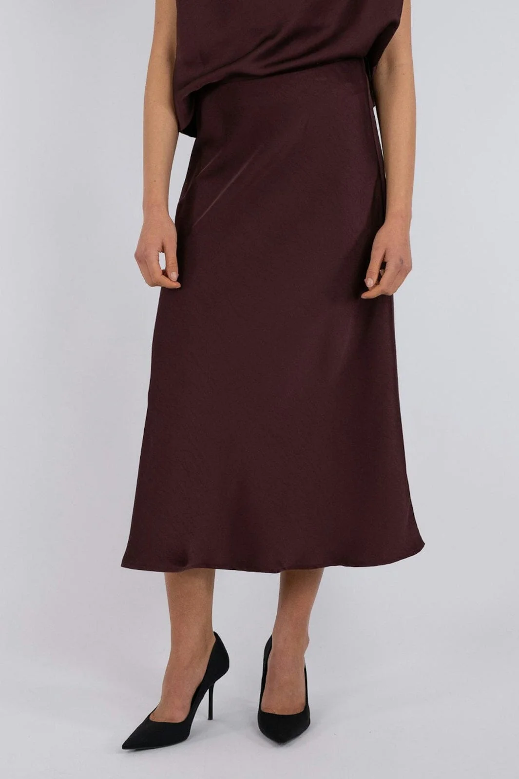 Neo Noir - Bovary Skirt - Burgundy - Image 4