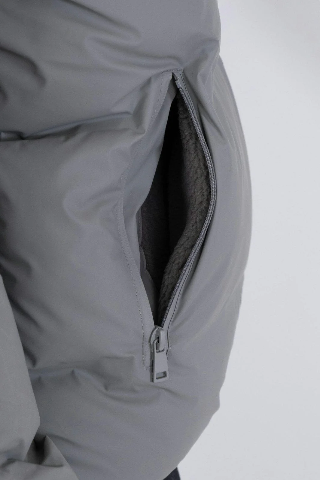 Neo Noir - Fox C Puffer Jacket - Light Grey - Image 5