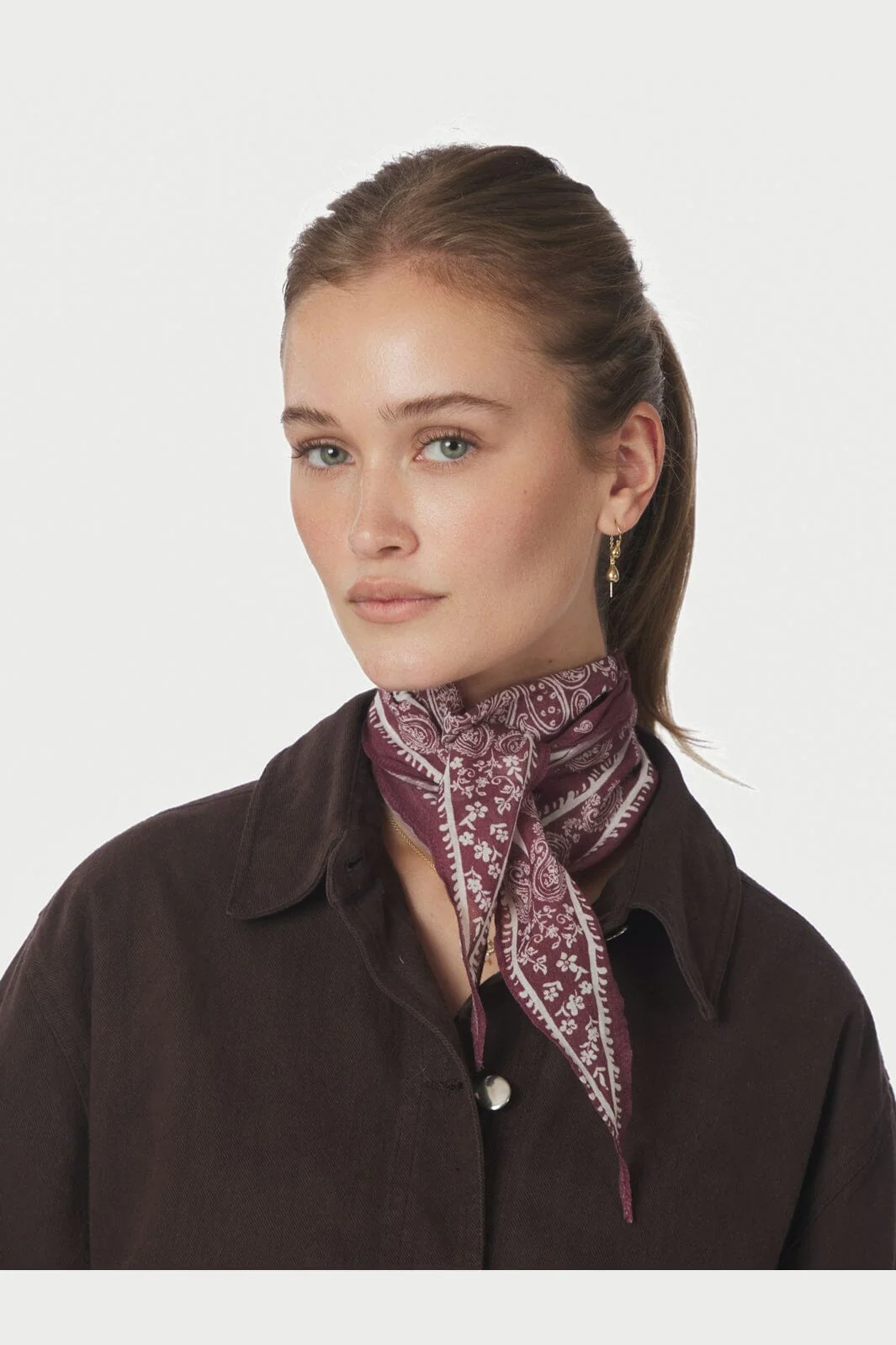 Neo Noir - Kinessa Paisley Scarf 164346 - 393 - Dark Rose - Image 4