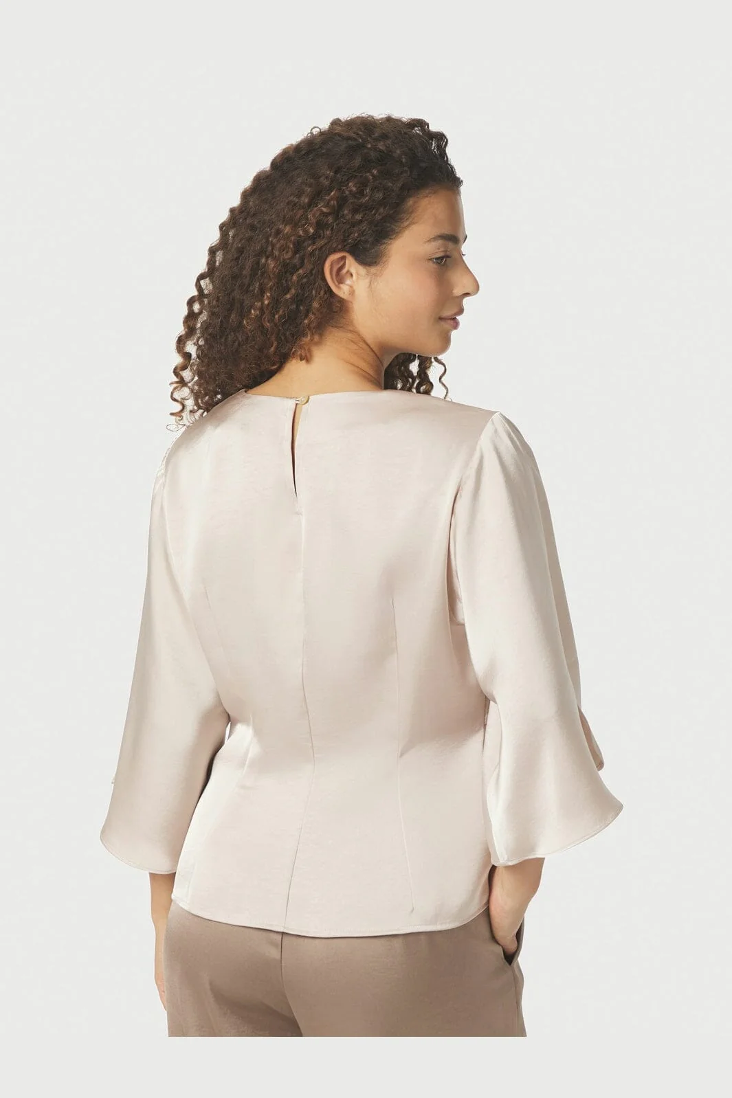 Neo Noir - Remana Heavy Sateen Blouse 168002 - 720 - Champagne - Image 7