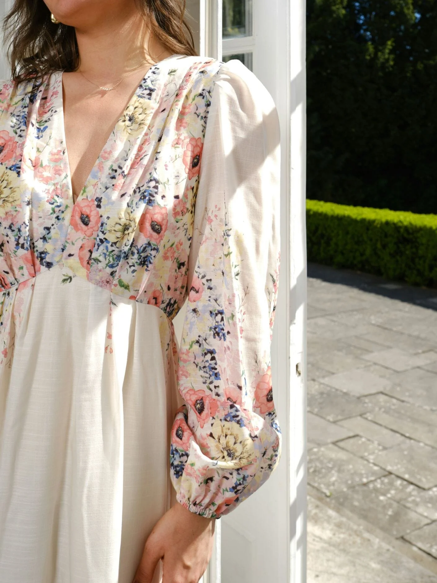 Neo Noir - Silfi Flower Print Dress 164828 - 122 - Creme - Image 2
