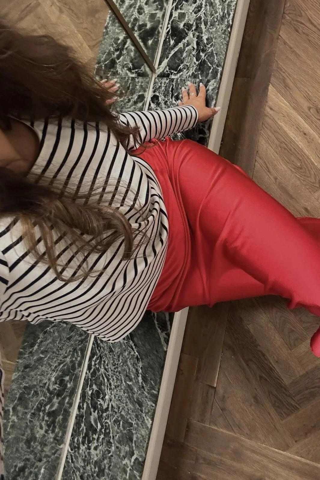 Neo Noir - Vicky Heavy Sateen Skirt - Red - Image 3