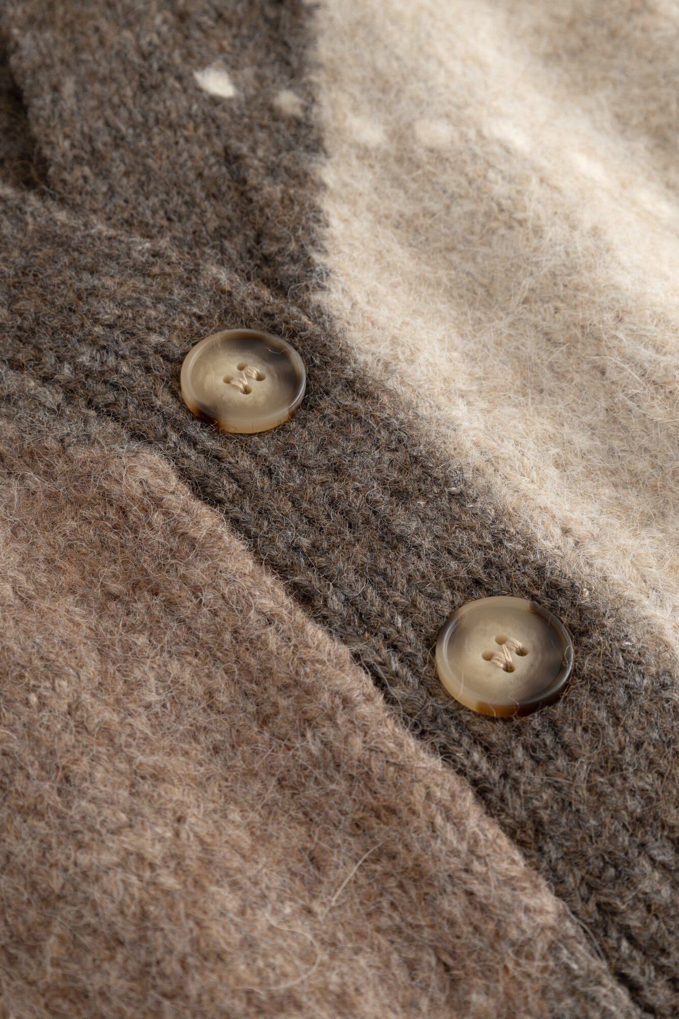 Noella - N-Laiana Knit Vest 14670003 - 1513 - Ash Brown Mix - Image 3