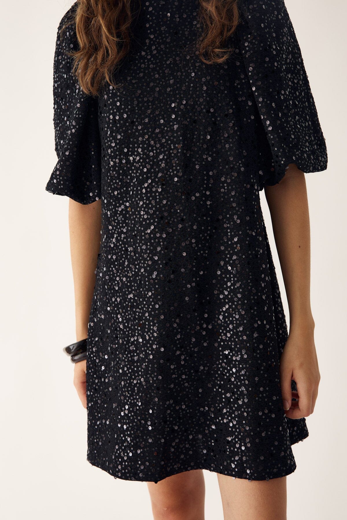 Noella - Pastis Short Dress - 004 Black - Image 11