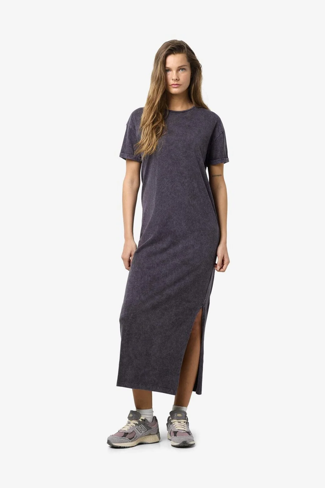 Noisy May - Nmbrandy S/S Dress - 4704599 Obsidian Washed - Image 2