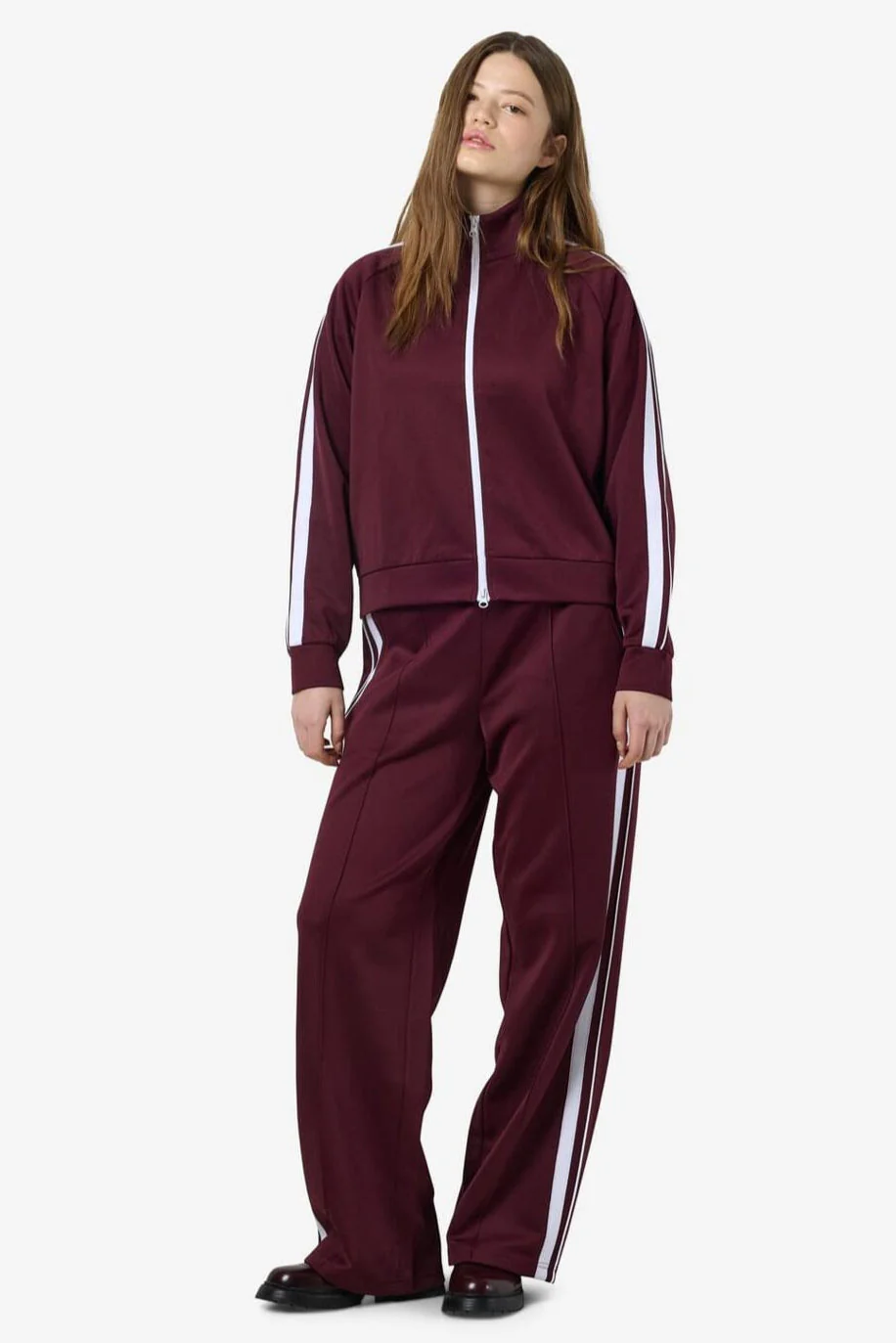Noisy May - Nmjenna L/S High Neck Zipper - 4837290 Windsor Wine White Stripes - Image 3
