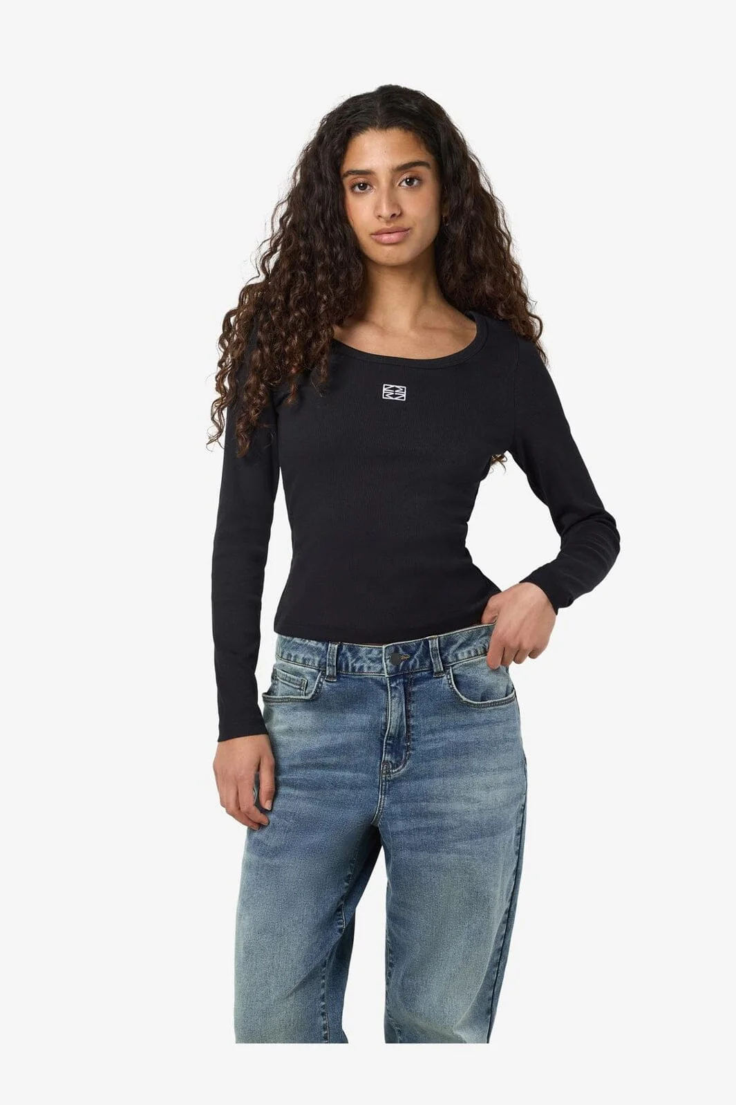 Noisy May - Nmjudy L/S Embr Top - 4863105 Black White Embr - Image 6