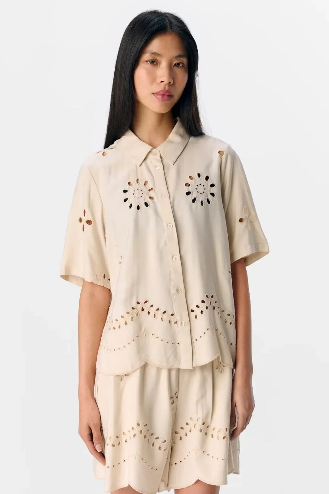Object - Objnoelle Re S/S Shirt 138 - 4731870 Sandshell - Image 2