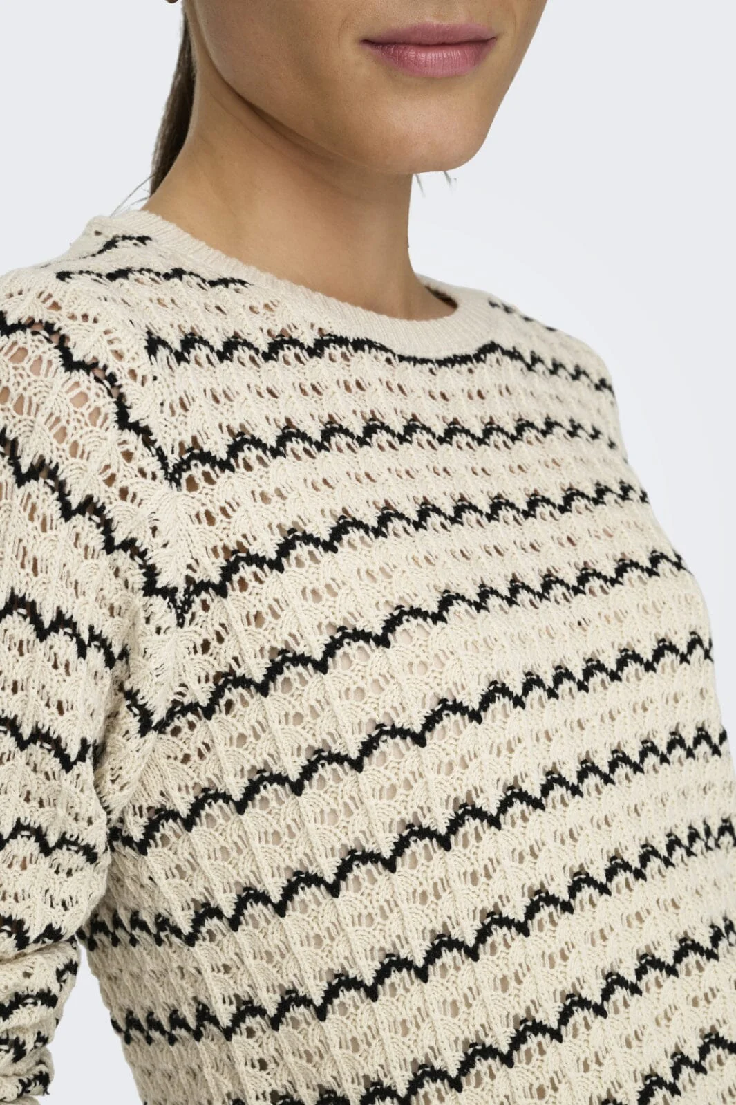 Only - Onlasa Ls Structure O-Neck Knt - 4509145 Birch Black - Image 3